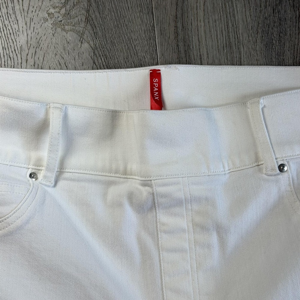 Spanx Jeans Womens 1X White High Rise Straight Elastic Waist Stretch‎ Denim